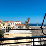 Апартаменти Chania Mamouth With Sea View Balcony Ханья (Крит)
